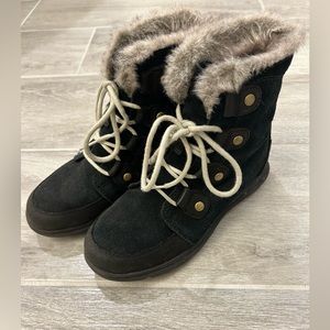 Sorel Joan Explorer Boots Sz 7